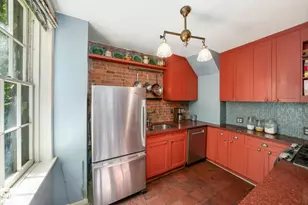 422 W 46th St, New York City, NY 10036 - Photo 6