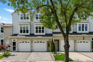 78 Sperry Pl, New York, NY 10312 - Photo 2