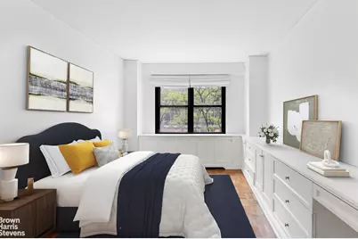 399 E 72nd Street #3D, New York City, NY 10021 - Photo 2