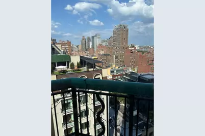 303 E 60th Street #18F, New York City, NY 10022 - Photo 2