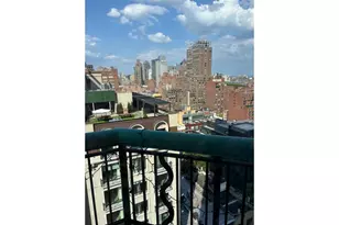 303 E 60th St, New York City, NY 10022 - Photo 2