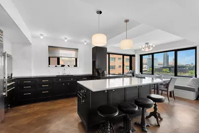 25 Sutton Place S #5M, New York City, NY 10022 - Photo 4