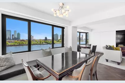 25 Sutton Place S #5M, New York City, NY 10022 - Photo 6