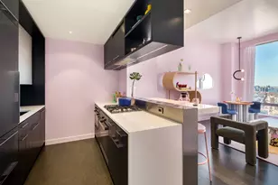 252 South St, New York City, NY 10002 - Photo 2