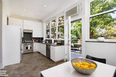 408 Henry Street, New York City, NY 11201 - Photo 4