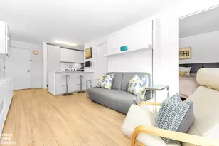 322 W 57th St, New York City, NY 10019 - Photo 4