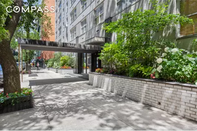 207 E 74th Street #1L, New York, NY 10021 - Photo 8