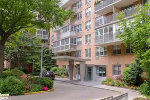 303 W 66th St, New York City, NY 10023 - Photo 12