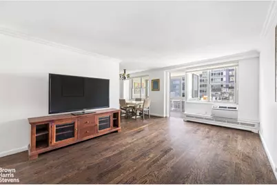 303 W 66th Street #10CW, New York City, NY 10023 - Photo 8