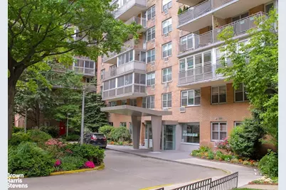 303 W 66th Street #10CW, New York City, NY 10023 - Photo 12