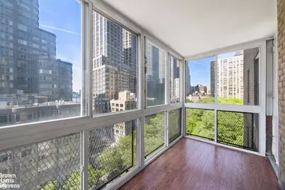 303 W 66th Street #10CW, New York City, NY 10023 - Photo 4