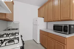 1560 E 18th St, New York City, NY 11230 - Photo 12