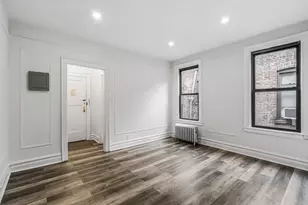 36-25 30th St, Astoria, NY 11106 - Photo 6