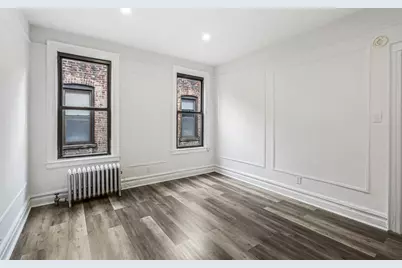 36-25 30th Street #BLDG, Astoria, NY 11106 - Photo 4
