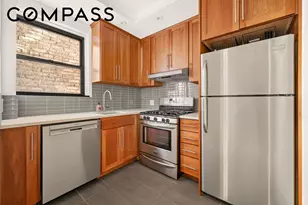 234 W 16th St, New York City, NY 10011 - Photo 4