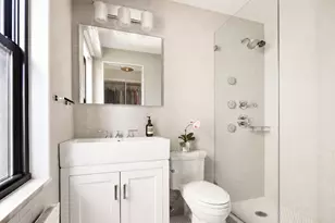 1065 Park Ave, New York, NY 10128 - Photo 8