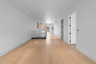499 Van Buren St, New York City, NY 11221 - Photo 12