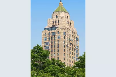 35 E 76th Street #2401, New York City, NY 10021 - Photo 4