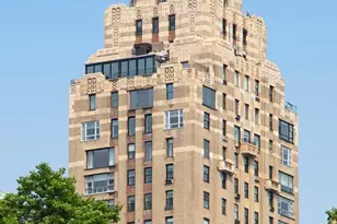 35 E 76th St, New York City, NY 10021 - Photo 4