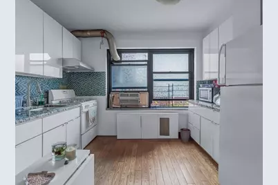 9905 63rd Drive #7R, New York City, NY 11374 - Photo 2