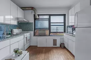 99-05 63rd Dr, New York City, NY 11374 - Photo 2