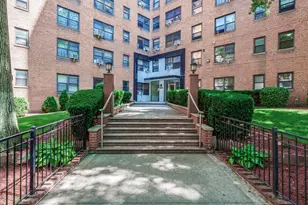 99-05 63rd Dr, New York City, NY 11374 - Photo 8