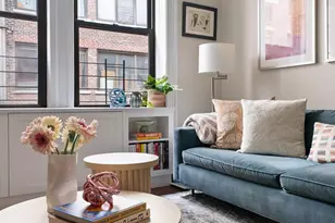 119 W 71st St, New York City, NY 10023 - Photo 2