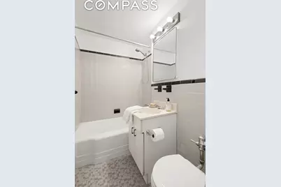 50 King Street #9A, New York, NY 10014 - Photo 6