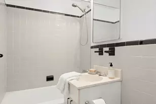 50 King St, New York, NY 10014 - Photo 6
