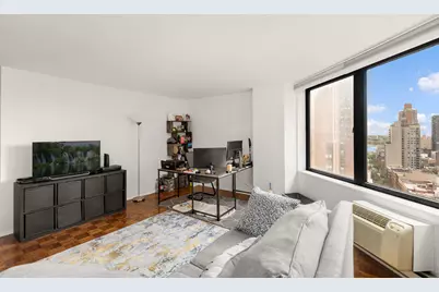 1641 3rd Avenue #16C, New York City, NY 10128 - Photo 2
