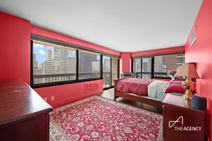 300 E 59th St, New York City, NY 10022 - Photo 8