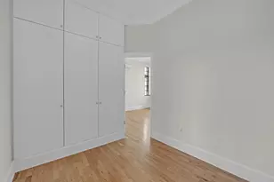 127 E 69th St, New York City, NY 10021 - Photo 8
