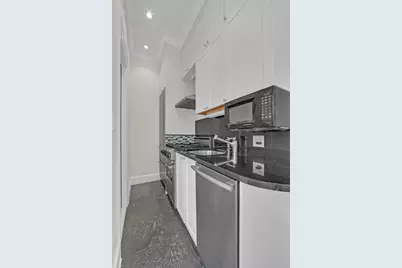 127 E 69th Street #PH, New York City, NY 10021 - Photo 4