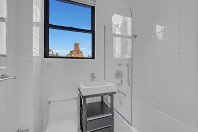 127 E 69th Street #PH, New York City, NY 10021 - Photo 10