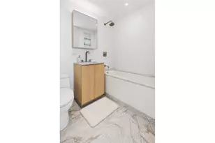 322 W 57th St, New York City, NY 10019 - Photo 12