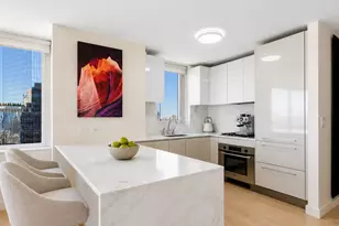 322 W 57th St, New York City, NY 10019 - Photo 2