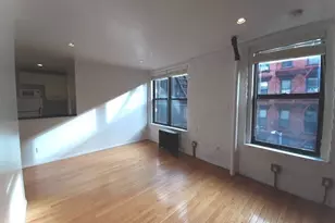 146 Sullivan St, New York, NY 10012 - Photo 1