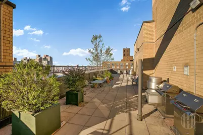 340 E 93rd Street #29I, New York, NY 10128 - Photo 8