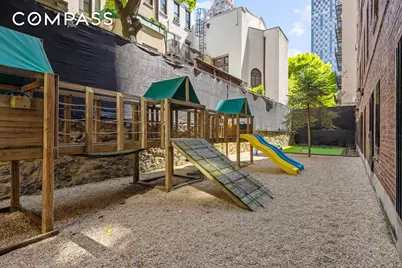 333 E 68th Street #8A, New York City, NY 10065 - Photo 14