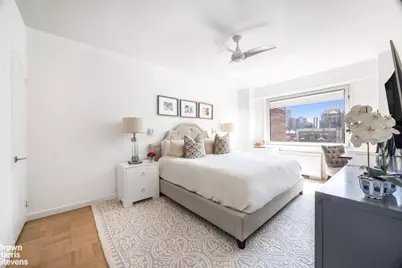 45 E 89th Street #18G, New York City, NY 10128 - Photo 4