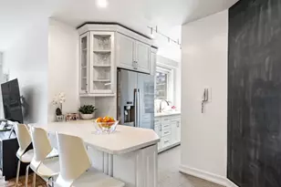 45 E 89th St, New York City, NY 10128 - Photo 2