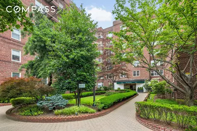 68-61 Yellowstone Boulevard #607, Forest Hills, NY 11375 - Photo 10