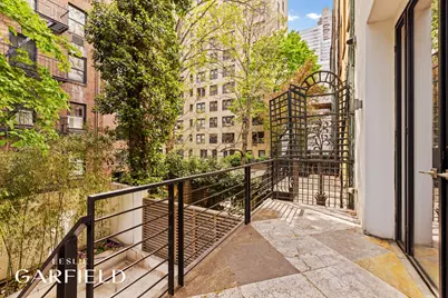 338 E 69th Street, New York, NY 10021 - Photo 4