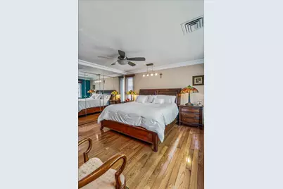 70-36 Kessel Street, Forest Hills, NY 11375 - Photo 32