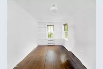 915 E 17th Street #109, New York City, NY 11230 - Photo 10