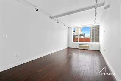 13-11 Jackson Avenue #8D, Long Island City, NY 11101 - Photo 2