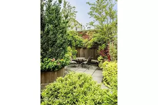 200 W 24th St, New York City, NY 10011 - Photo 12