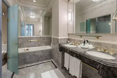 2 E 55th Street #112129, New York City, NY 10022 - Photo 6