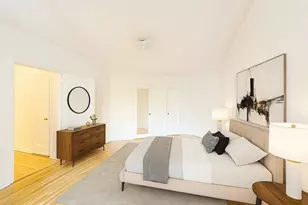915 E 17th St, New York City, NY 11230 - Photo 4