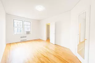 915 E 17th St, New York City, NY 11230 - Photo 6